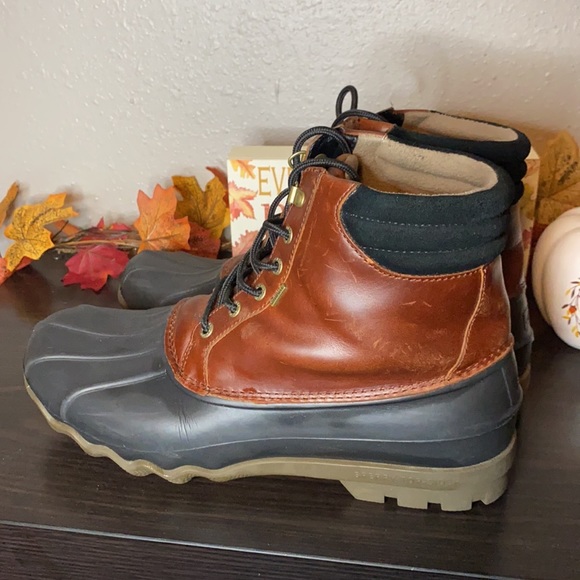 Sperry Boots - Picture 5 of 6